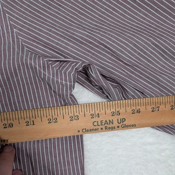 Stafford Shirt Mens 16.5 32/33 Red Stripe Fitted Travel Easy Care Broadcloth - Picture 7 of 10